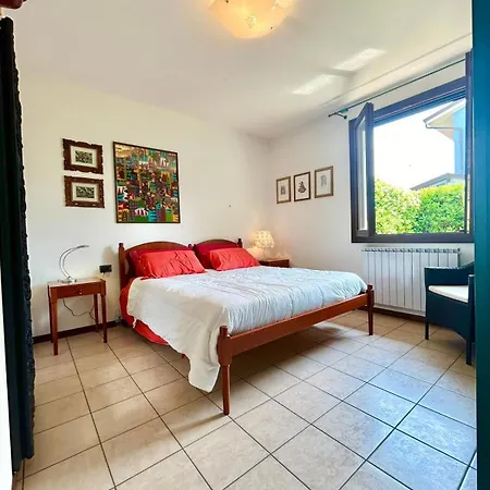 Alisa Villa